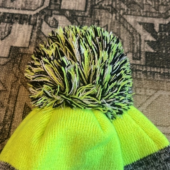 Seattle Seahawks toboggan knit hat - Picture 4 of 6